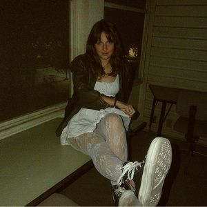 Meet your Posher, Zoya